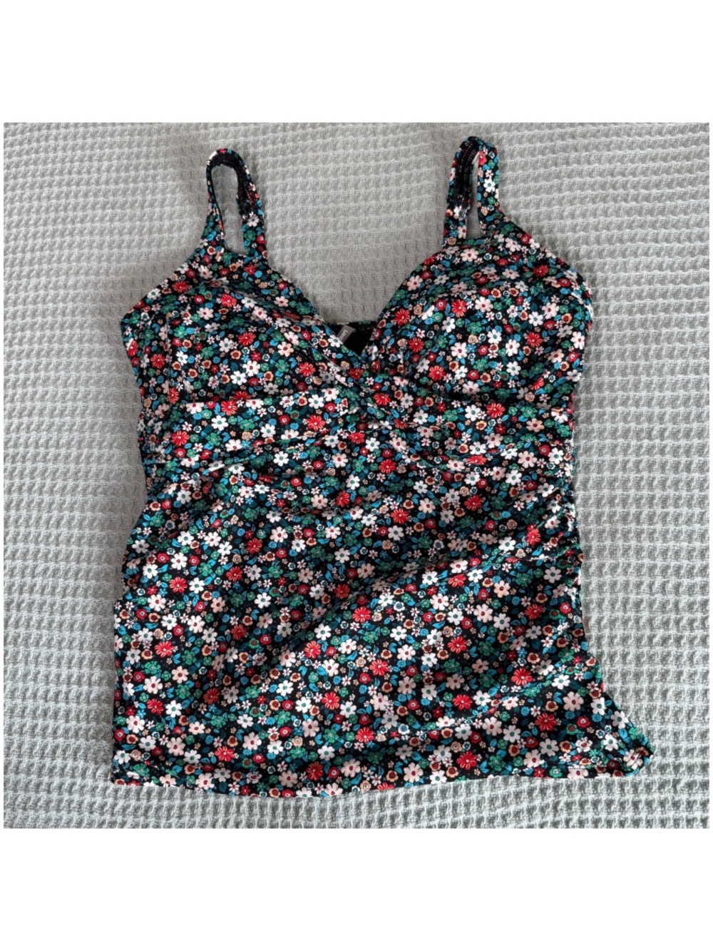 NEW Lands End Wrap Underwire Tankini Swim Top Womens 16 DDD Black Floral NWOT
